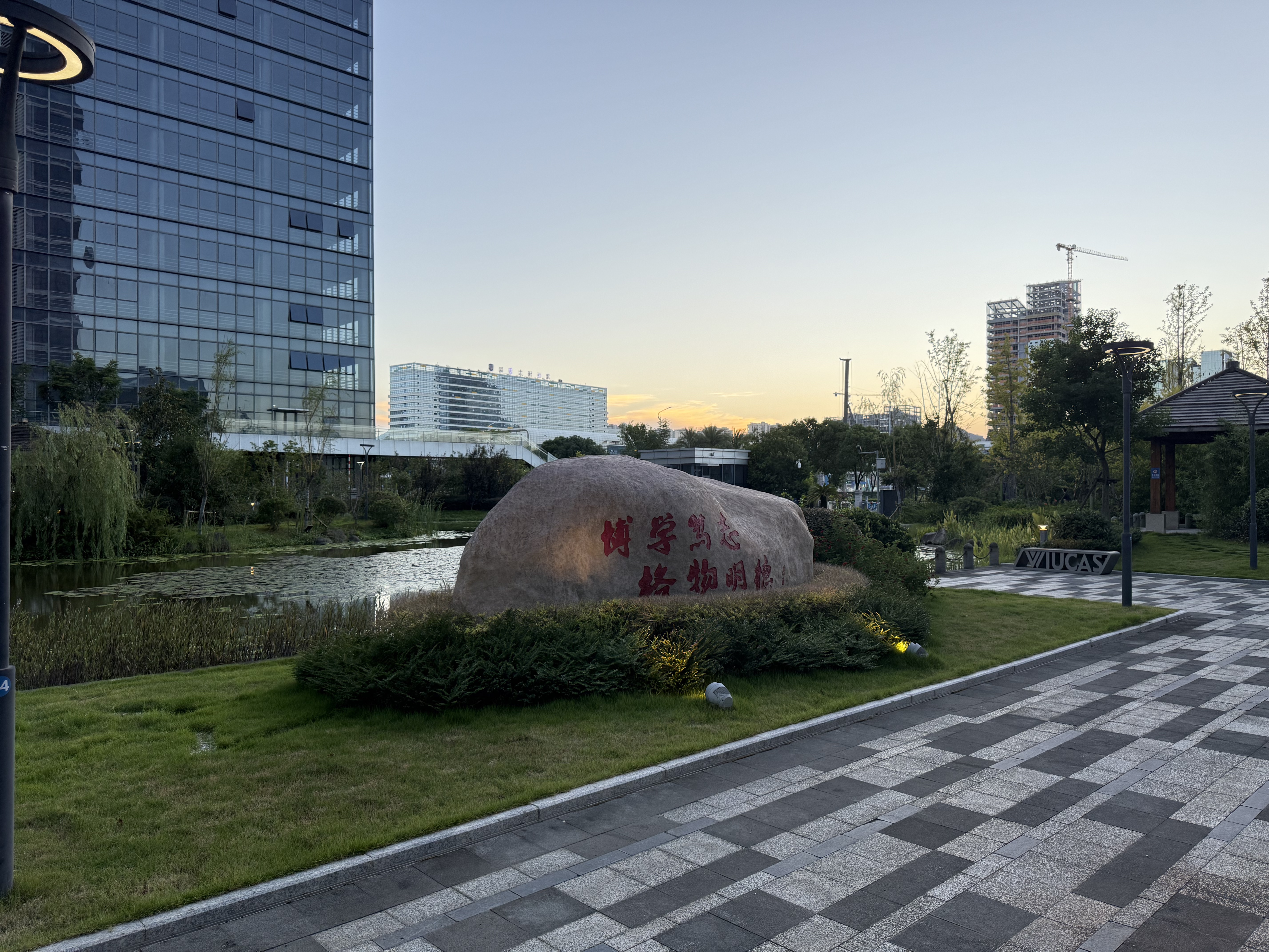轮播图片4